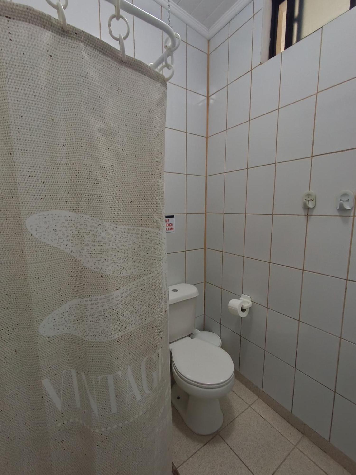 אל קיסקו Hostal Julia מראה חיצוני תמונה